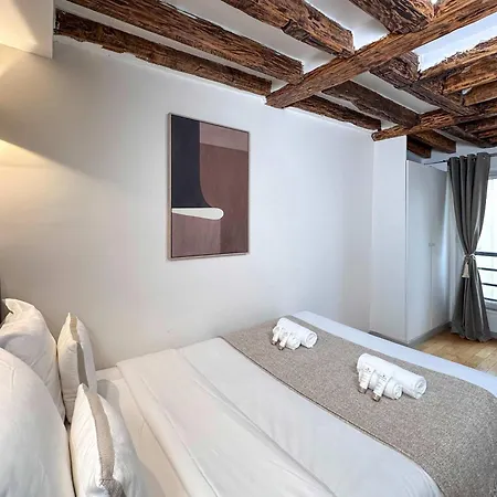 Authentic Flat Near Luxembourg Garden Párizs