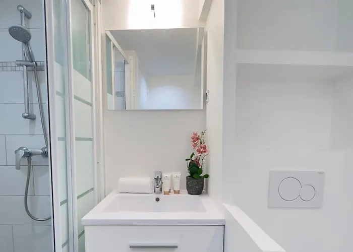 Appartement Charming With Elevator Access Near Luxembourg Gardens
