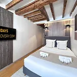 Charming With Elevator Access Near Luxembourg Gardens *